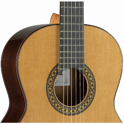 قیمت خرید فروش گیتار کلاسیک Alhambra 4P 