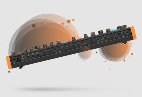 قیمت خرید فروش سینتی سایزر بهرینگر POLY D