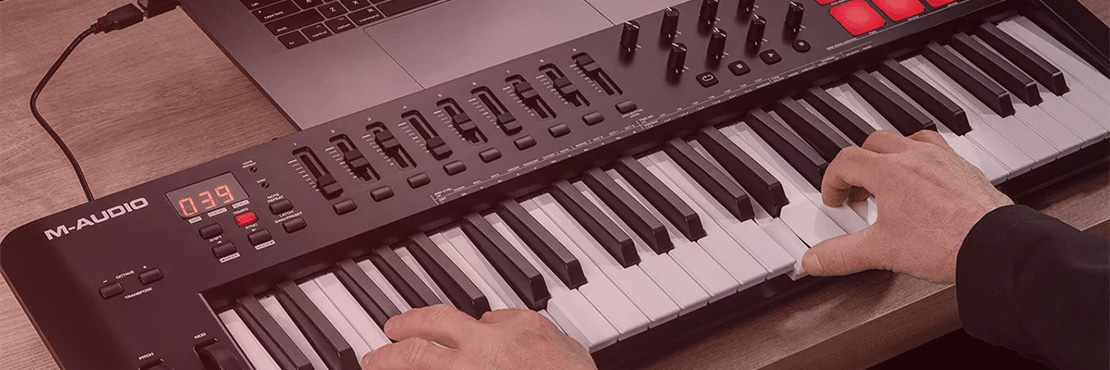 قیمت خرید فروش میدی کنترلر ام آدیو Oxygen 49 MKV